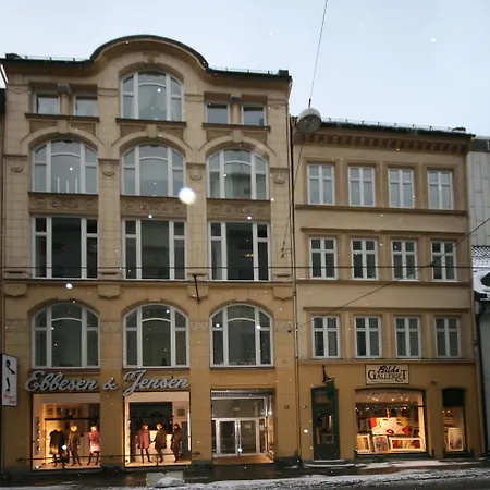 Liten Perle Midt I Sentrum Apartamento